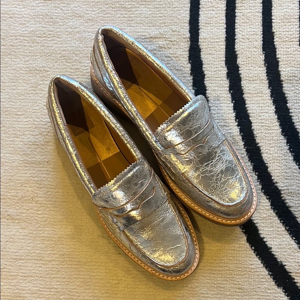 Dolce Vita Shiny Silver Flats